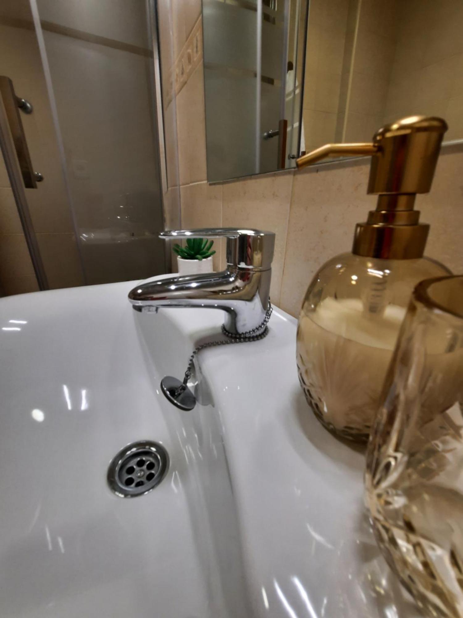 Nextgarden Apartment Padrón Екстериор снимка